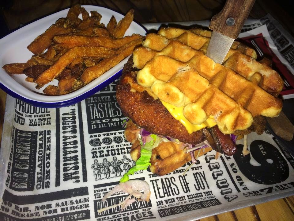 RetroLove Reds True BBQ Manchester