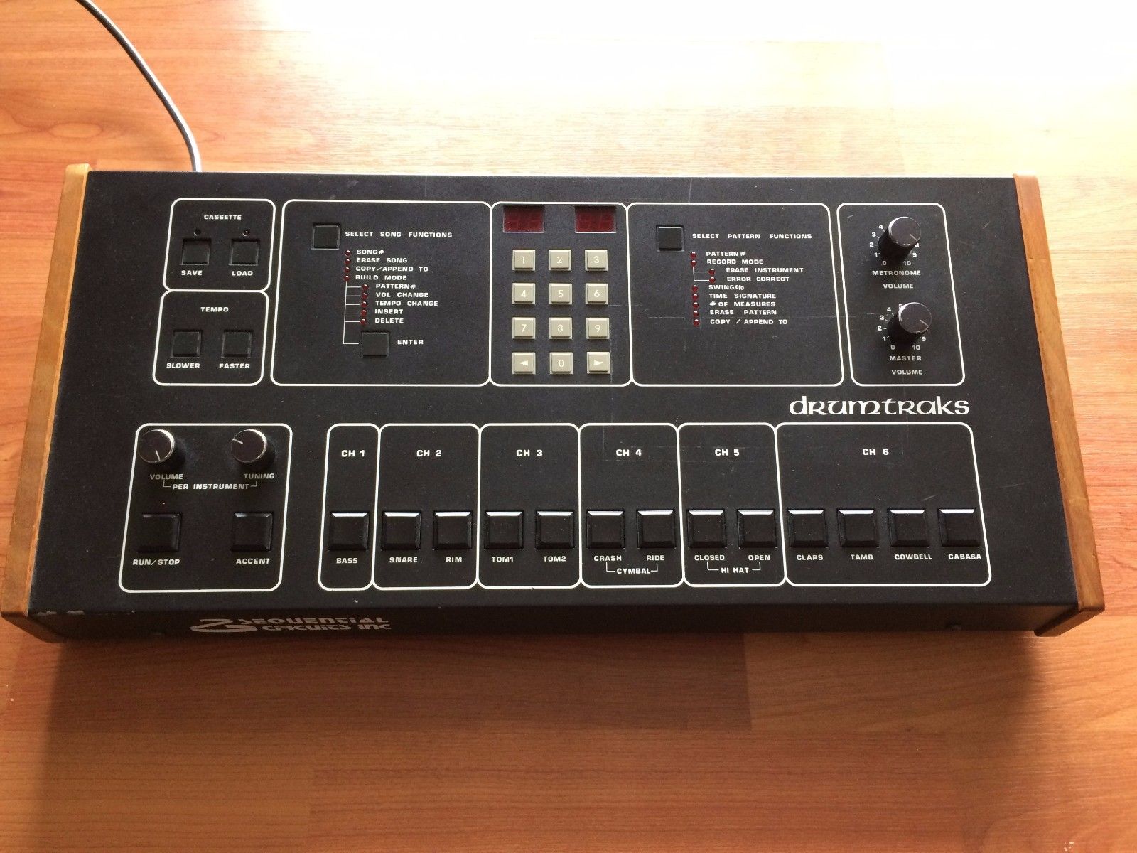 MATRIXSYNTH: Sequential Circuits Drumtraks