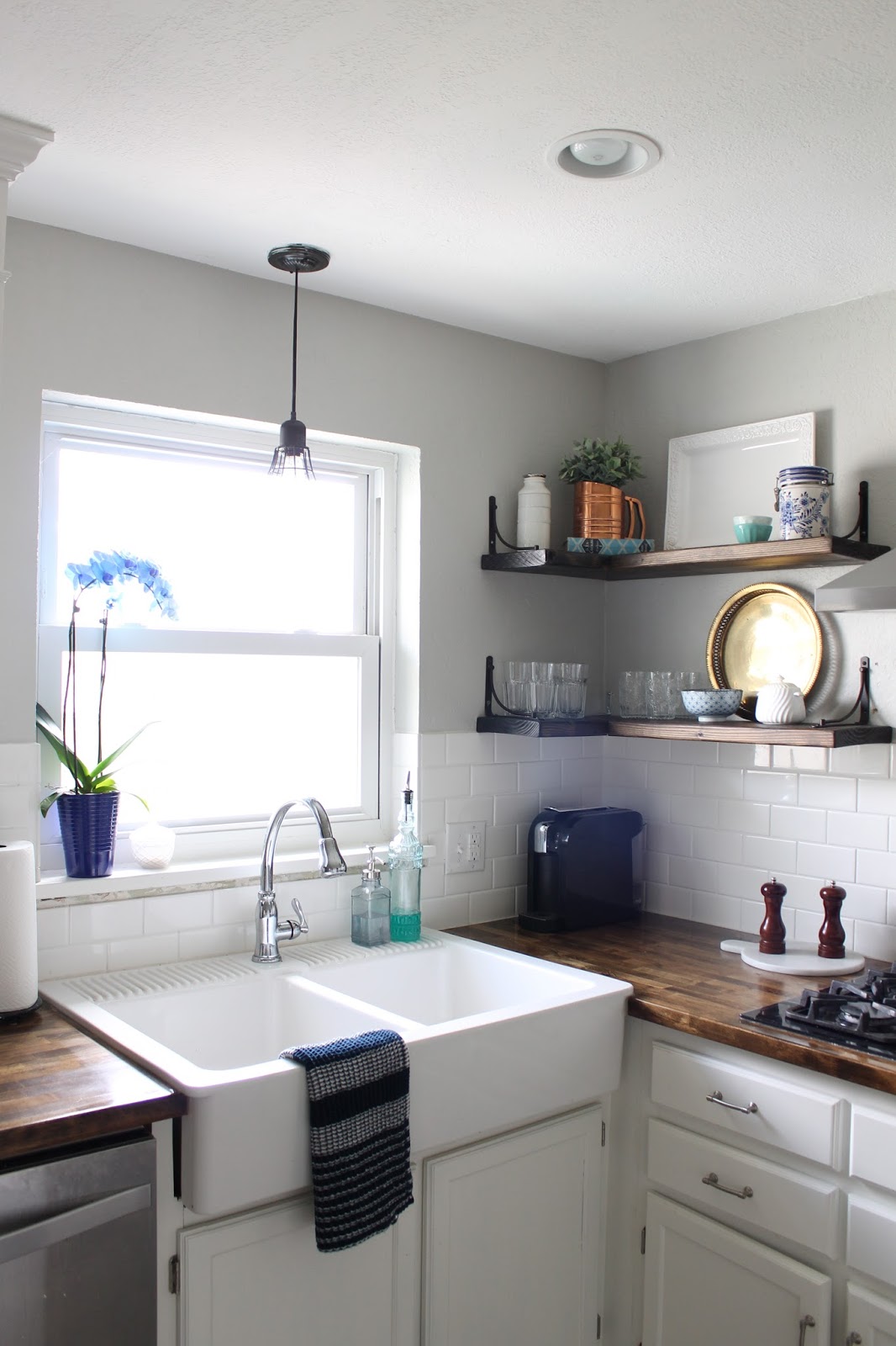Wonderfully Made Adding Open Shelves to the Kitchen!
