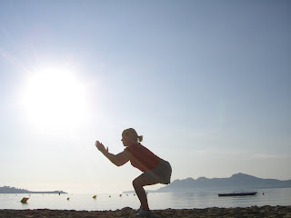 Ben%25C3%25B6vningar%2Bp%25C3%25A5%2Bstranden%2B-%2B%2BMallorca%2B%25283%2529 - Träning med gummiband och egen kroppsvikt