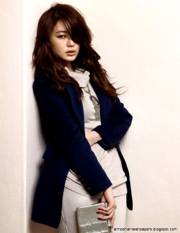 casting yoon eun hye is still keeping busy with her many
