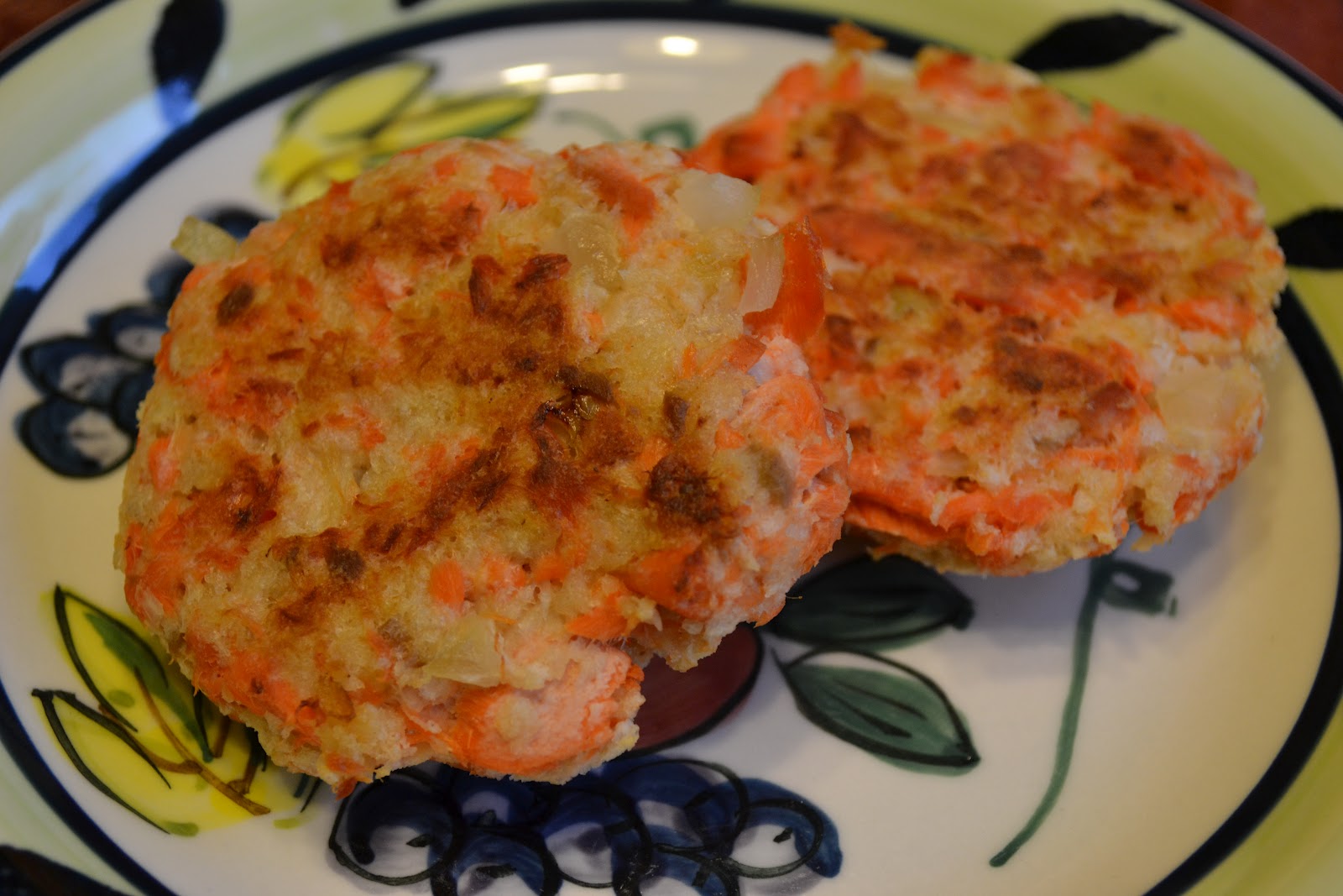 A Taste of Alaska Salmon Cakes