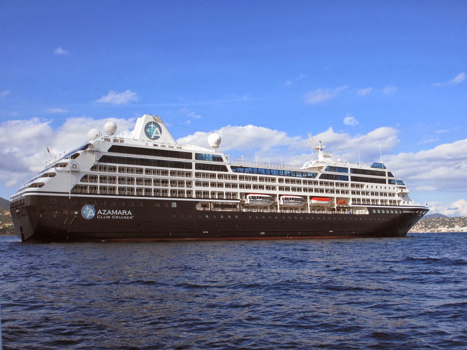 Azamara Pursuit