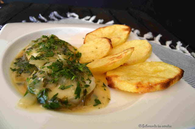 merluza al moscatel-propiedad de saboreando las estrellas