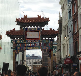 An arch in Chinatown, London
