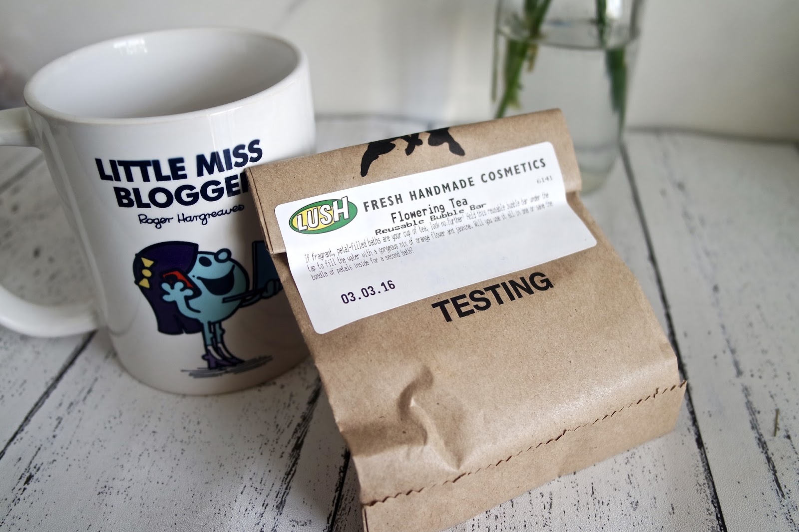 First Impressions || Lush Flowering Tea Bubble Bar