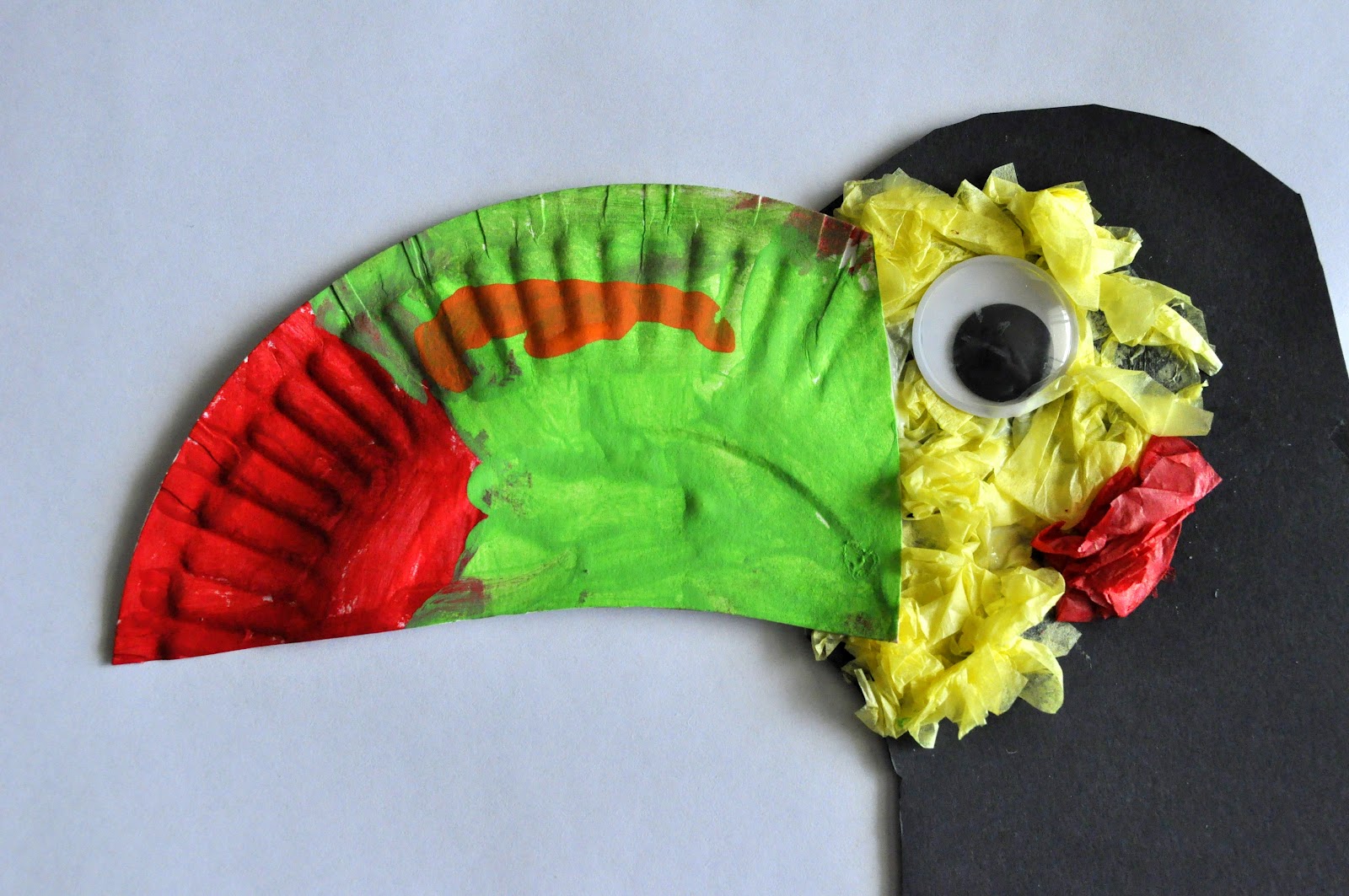 Toucan Craft ~ She's Crafty