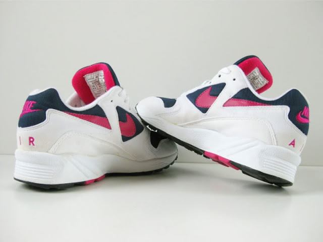 1992 & 1993 NIKE WMNS AIR ICARUS EXTRA MIDNITE NAVY/VLTG CHERRY-WHITE