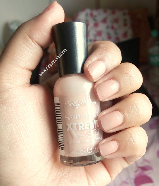 Review and swatch of Sally Hansen Hard As Nails Xtreme Wear105 Bare It All