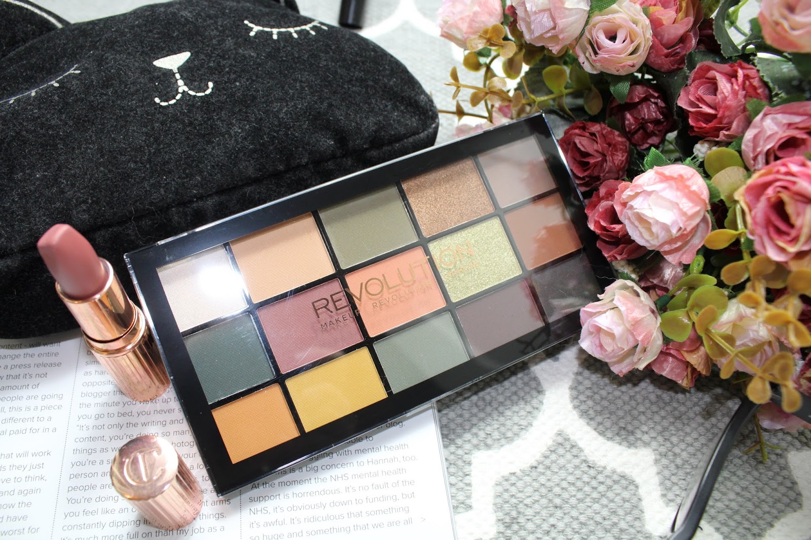 Makeup Revolution ReLoaded Palette Iconic Division Issy