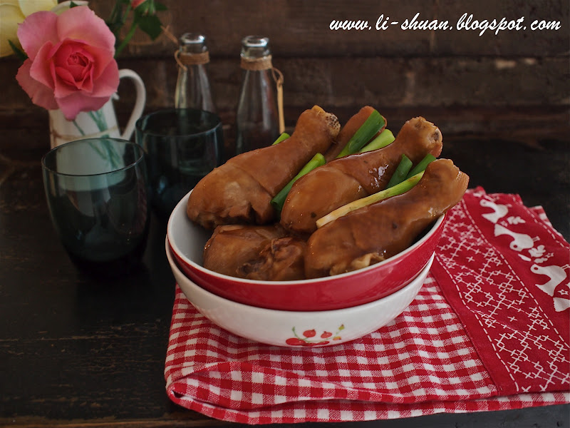 Helena's Kitchen 玫瑰油鸡 （Rose Wine Poached Chicken）