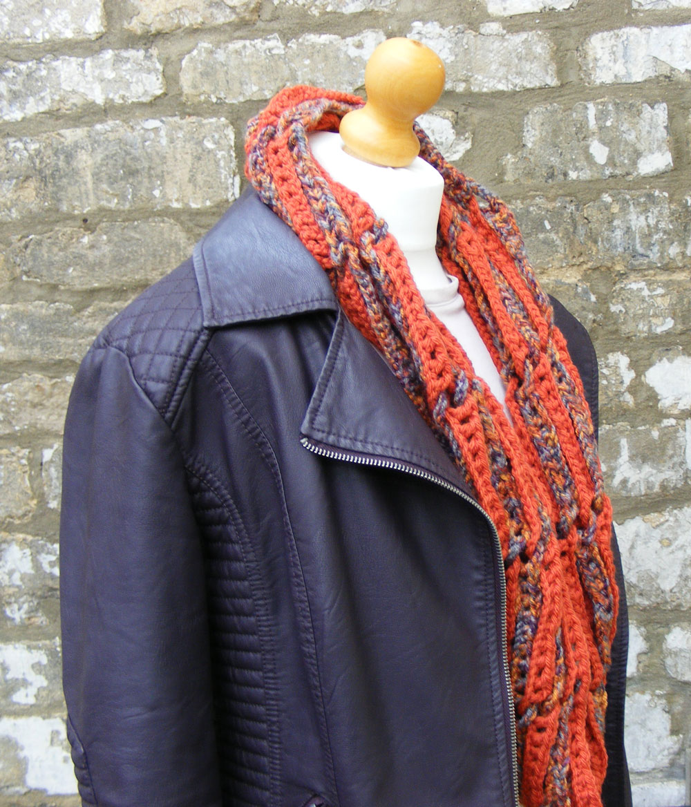 Sooz Jewels Snakes and ladders cowl or infinity scarf crochet pattern