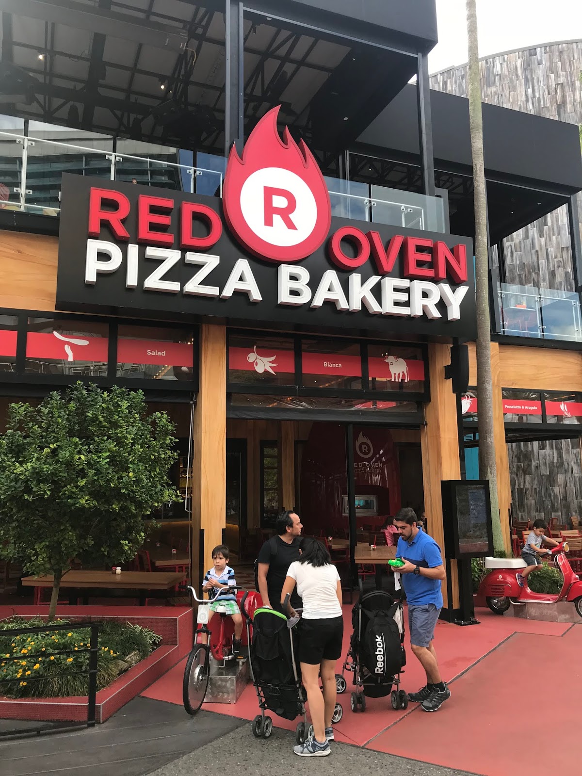 31 Days of Pizza Day 25, 2018 Red Oven Pizza Bakery (Orlando, FL)