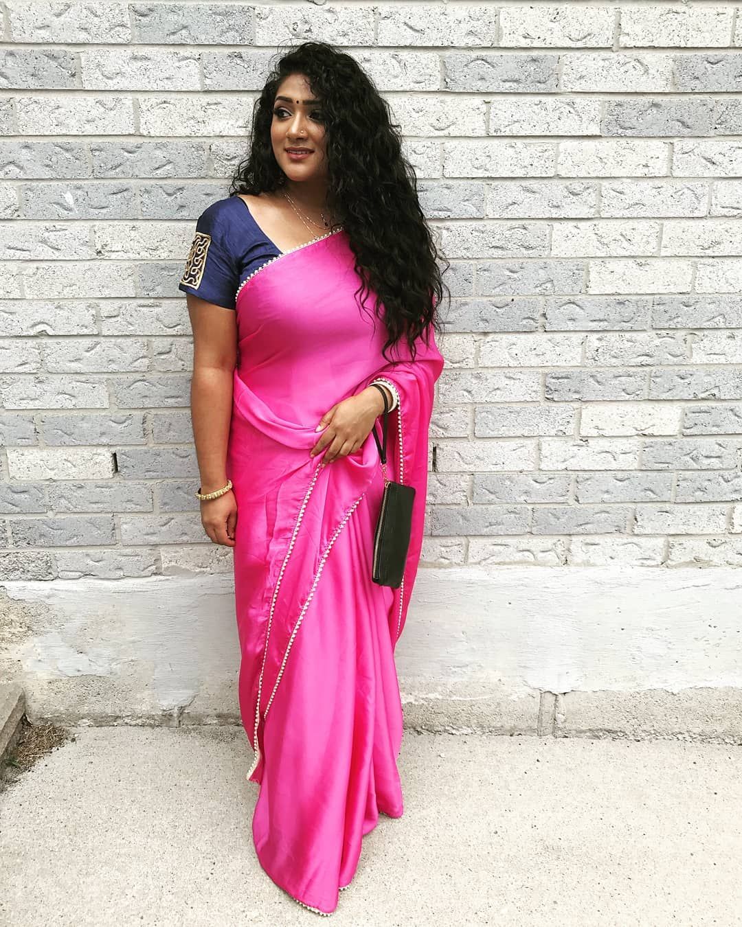 350 Latest Saree Draping Styles And Wearing Patterns For Indian