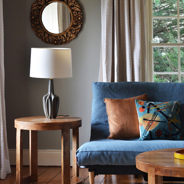 Dining table cyprus image