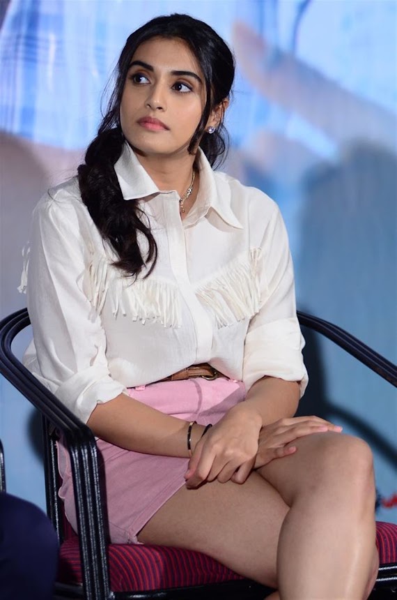 Divyansha Kaushik at Majili Success Meet