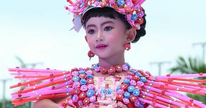 Format Penilaian Lomba Fashion Show Daur Ulang Guru Paud