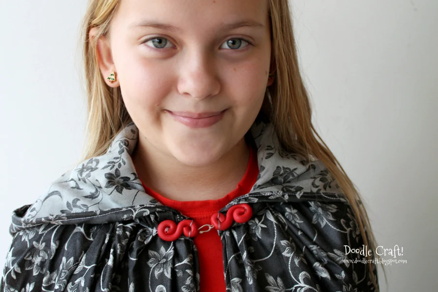 DIY Fancy Cape Clasps!