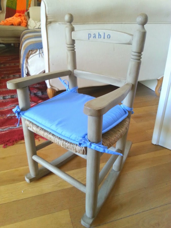 Silla restaurada para bebé Pablo