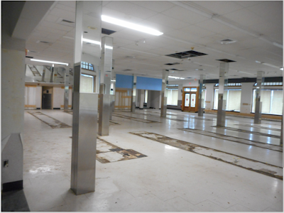 The former Walgreens space before its conversion to the Brookline Bank