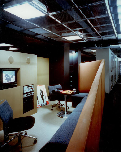 Commercial editing room at Baltimore advertising agency W.E.Doner, designed by Washington, DC architect, Ernesto Santalla while at KressCox associates
