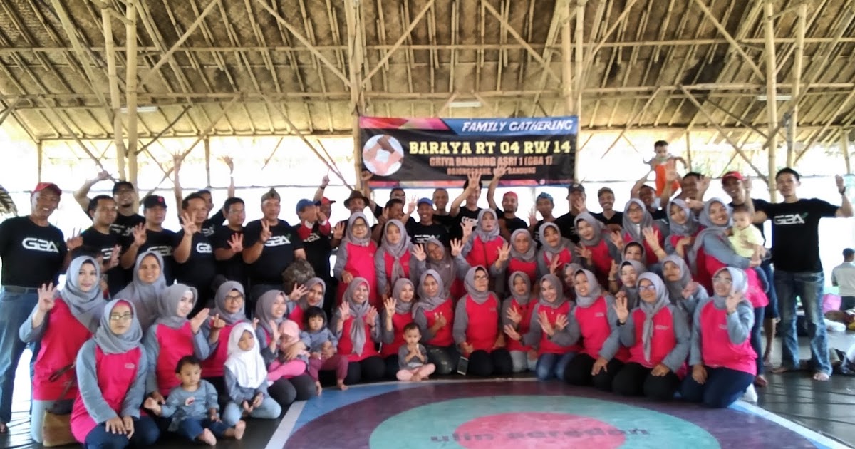 Family Gathering Warga RT 04 RW 14 Griya Bandung Asri 1
