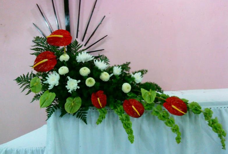 Gambar Rangkaian Bunga Altar Gereja Gambar Bunga Keren