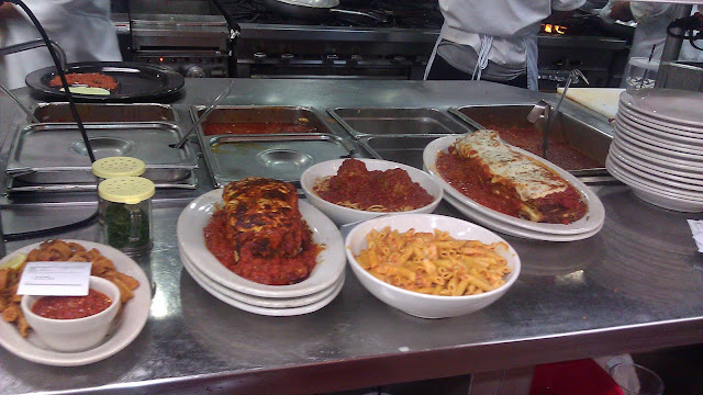 Do prisoners get thanksgiving dinner