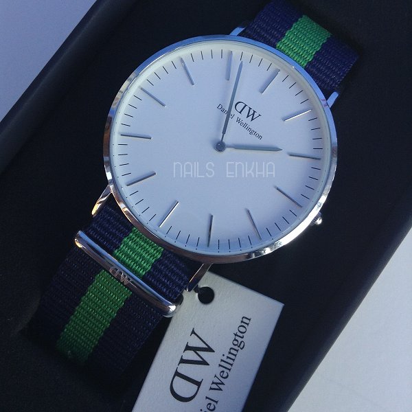 Classic Warwick / Daniel Wellington