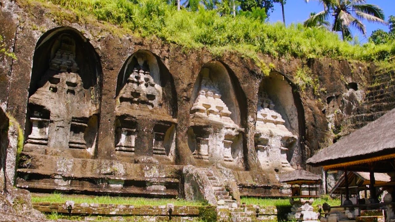 Pesona Wisata Budaya Candi Gunung Kawi di Gianyar Bali