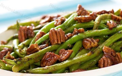 AMERICAN:  Green Bean Casserole - THROW THAT TIRED AND LAZY GREEN BEAN CASSEROLE AWAY!! 171 Ways to Serve Green Beans!!!!