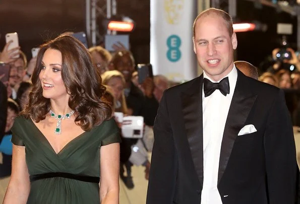 Kate Middleton wore Jenny Packham deep green dress at 71st British Academy of Film and Television Arts award ceremony, stunning jewels