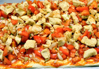 Bruschetta Pizza with chicken loaded pizza with chicken and veggies