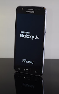 samsung Galaxy j5 images