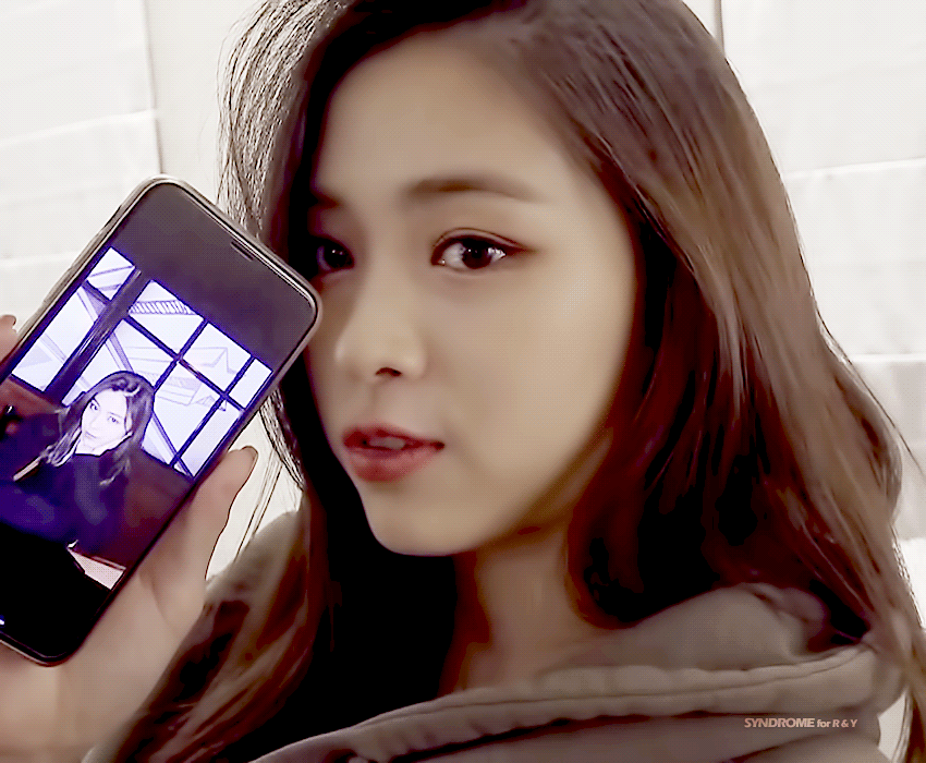 취향저격하던 날의 있지 ITZY 류진 분위기 모음.jpgif | 인스티즈