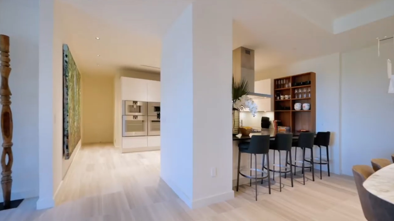 23 Photos vs. Ritz Carlton Residences Miami Beach: Is this the Best Condo in Miami? - Luxury Condo & Interior Design Video Tour 23 Photos vs. Ritz Carlton Residences Miami Beach: Is this the Best Condo in Miami? - Luxury Condo & Interior Design Video Tour