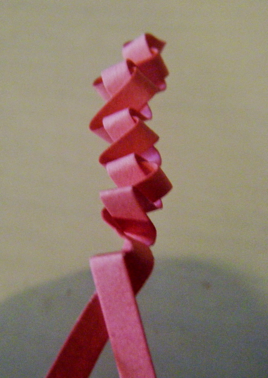 Quilling Away Quilled Rose free tutorial. Two methods.