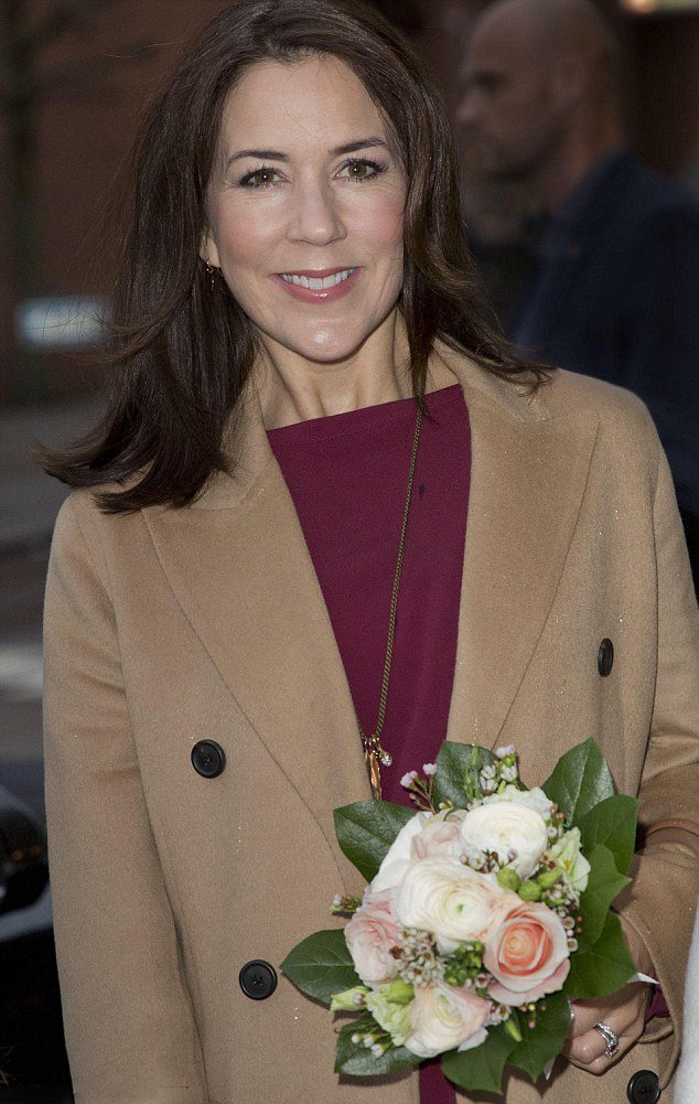 Royal Family Around the World Crown Princess Mary of Denmark Attended the Elite Research awards