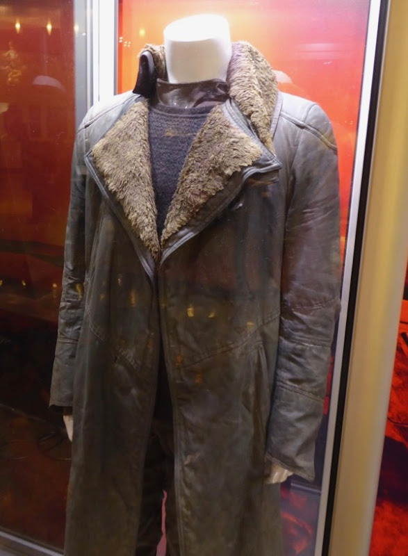 Blade Runner 2049 Officer K coat