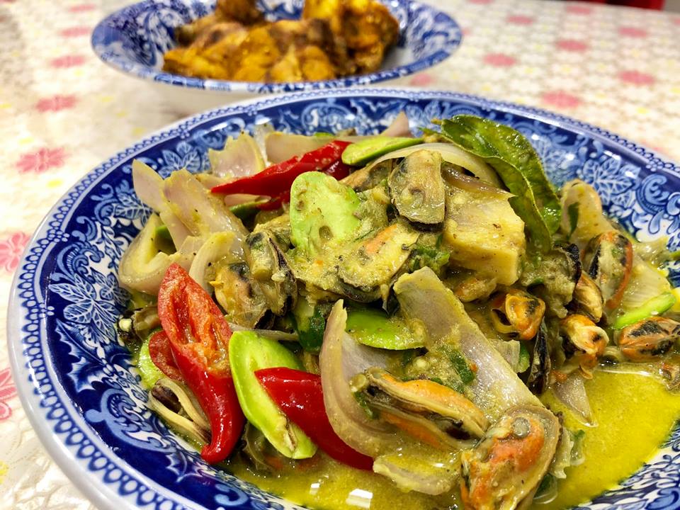 Kupang Masak Lemak Petai Aku Sis Lin