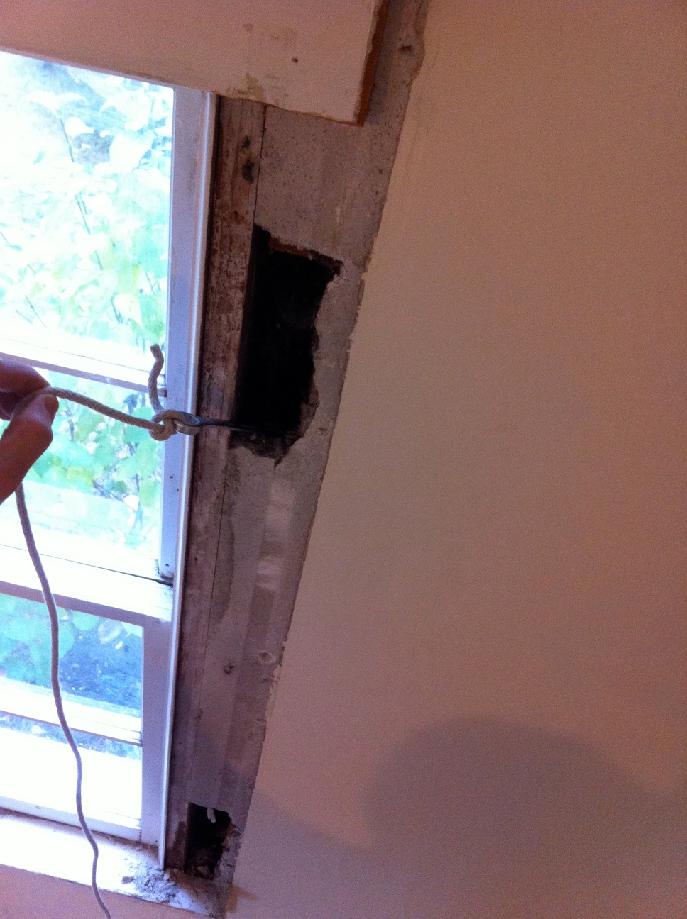 Homing Missile How to Repair a Broken Sash Cord in a DoubleHung