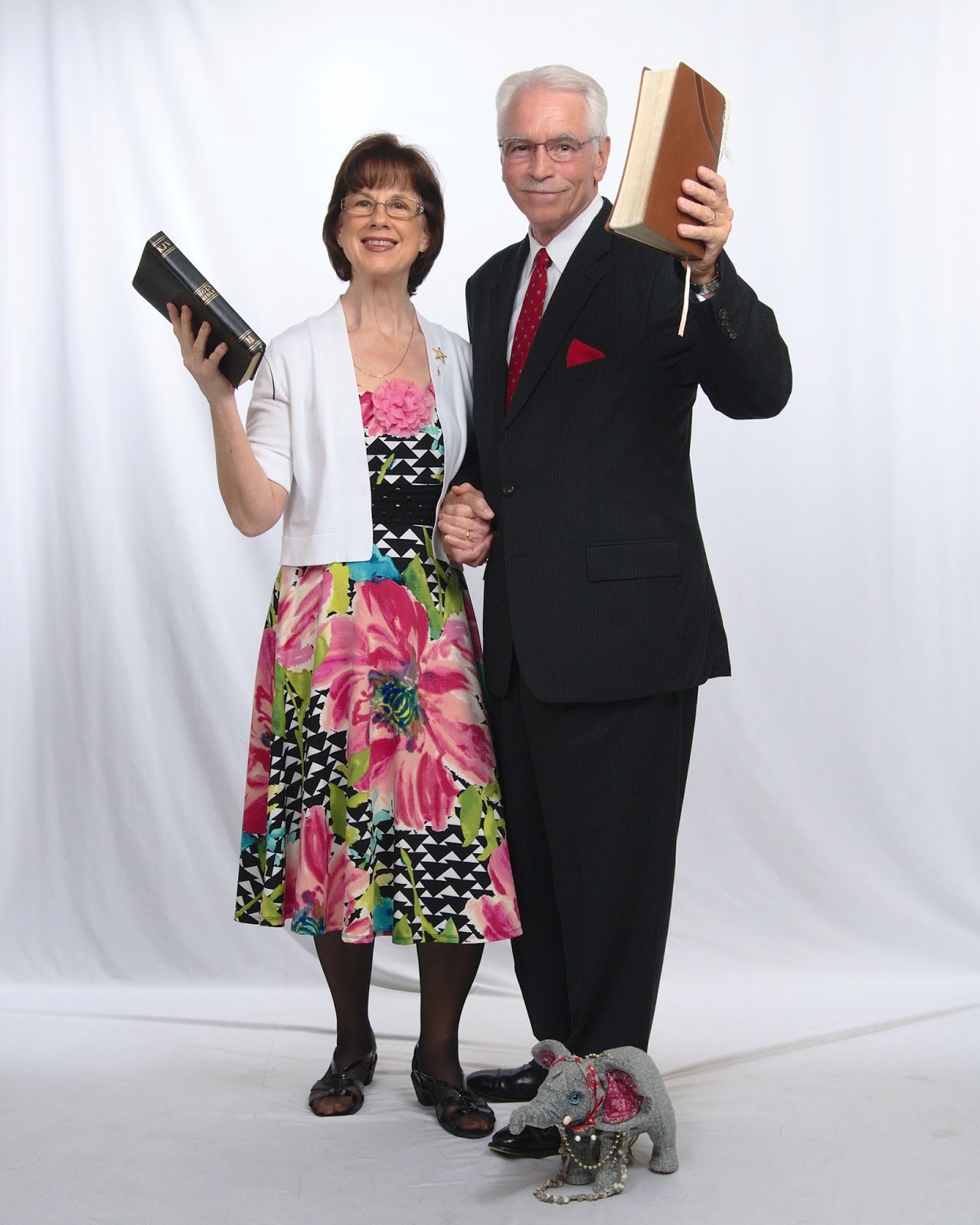 Fish N Loaves Ministries, Inc. "Multiplying God's Word Around The Globe