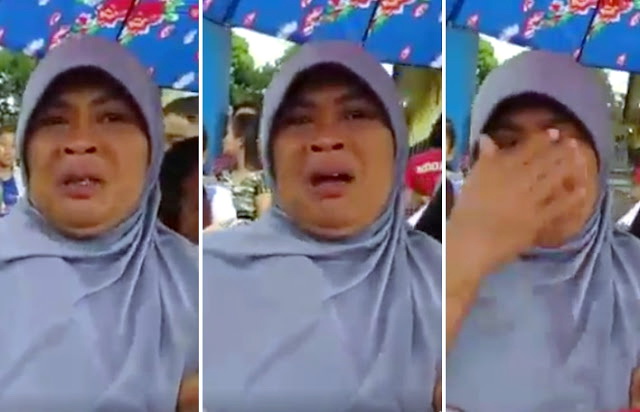 Video Mengharukan, Ibu-Ibu Ini Menangis Lihat Ribuan Santri Jalan Kaki Menuju Jakarta