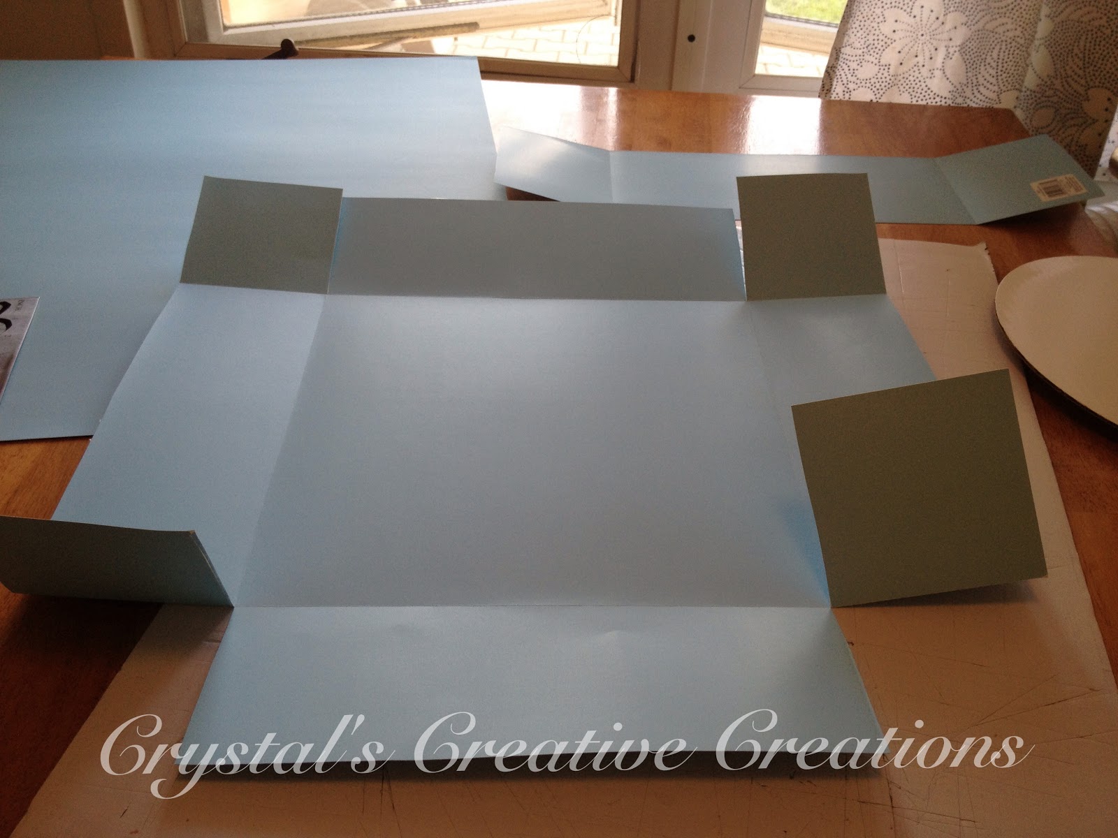 Crystal's Creative Creations How to Make your Own Cake/ Cupcake Box