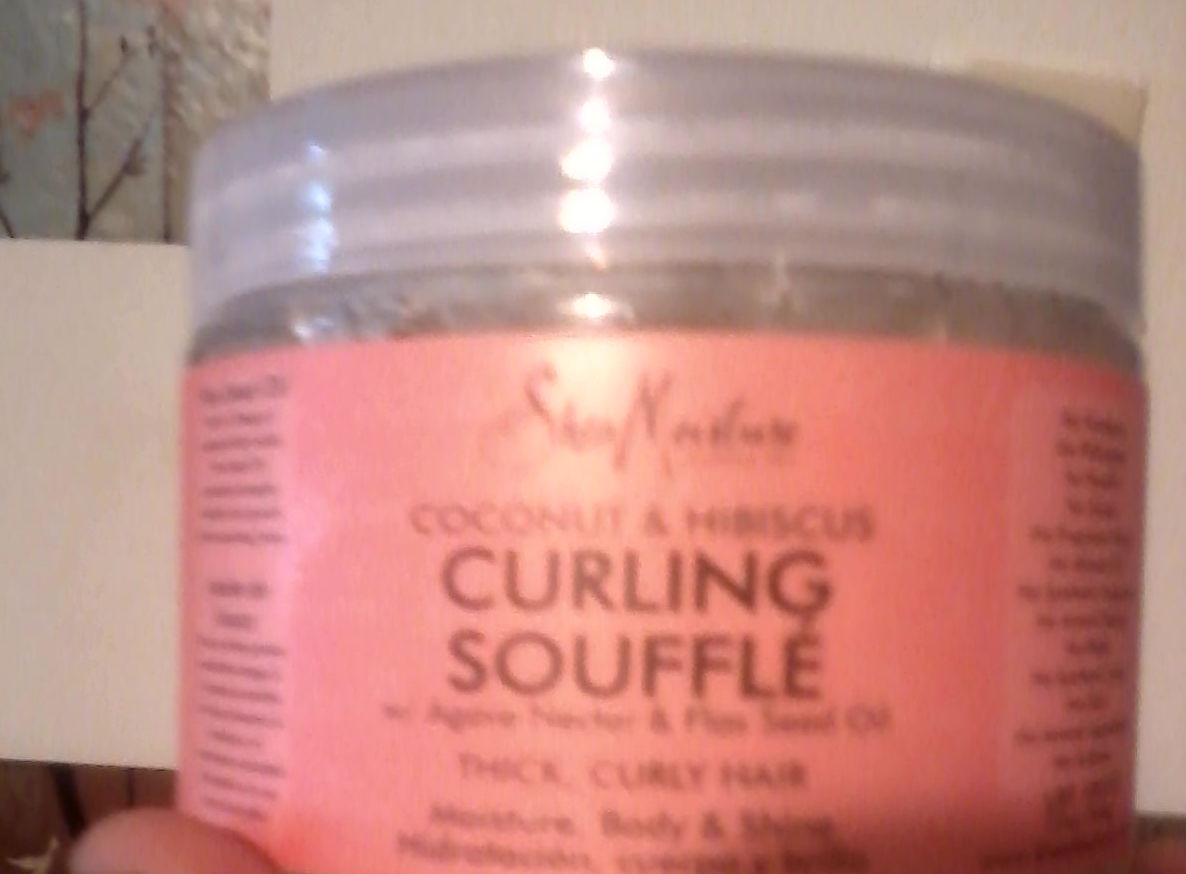 Entre Rizos y Otras Cosas Shea Moisture Coconut and Hibiscus Curling Souffle/Curl Enhancing