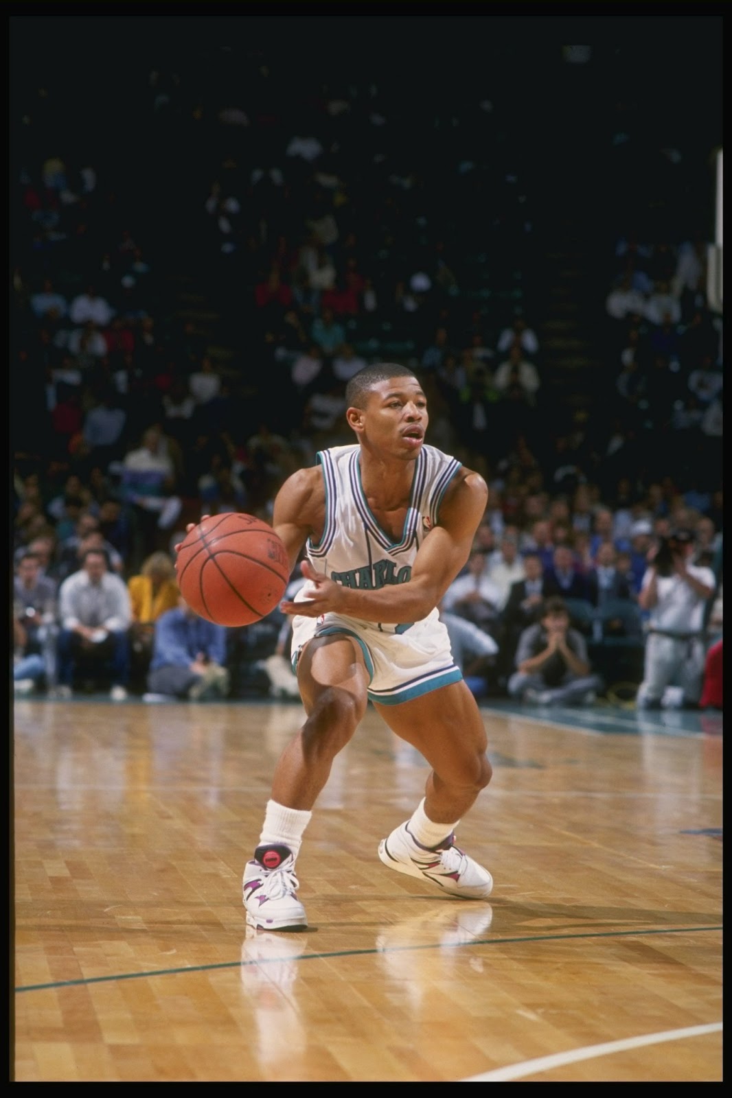 Air Tsinelas Muggsy Bogues leads coaching staff at National Training