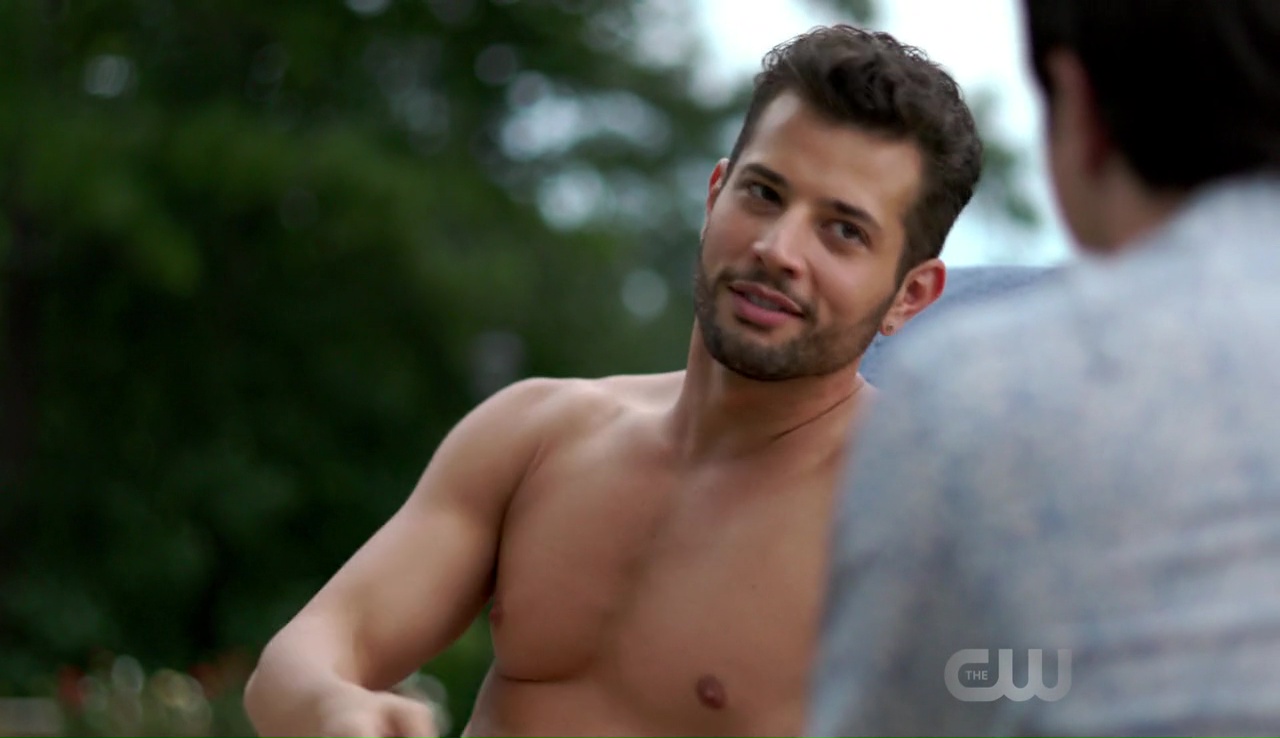 Alexis_Superfan's Shirtless Male Celebs: Rafael de la Fuente shirtless in Dynasty, Season 1, Ep 3
