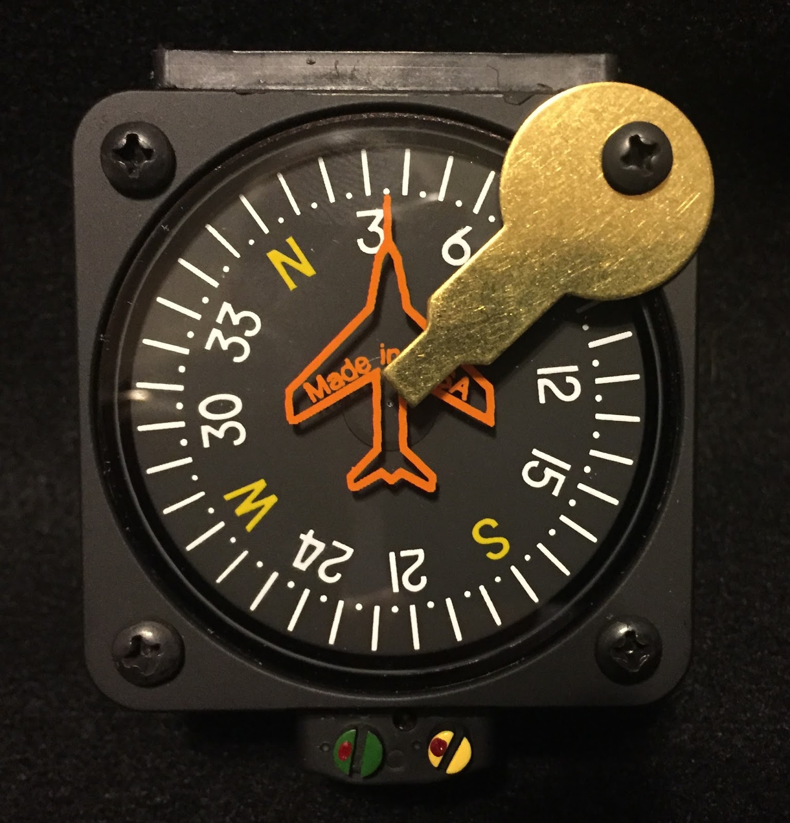 PAI-700 Vertical Card Compass