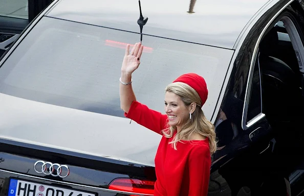 King Willem-Alexander and Queen Maxima of The Netherlands visits an business meeting for Dutch and German companies focussing on the maritime industry at the Fischauktionhalle and visit the city hall 