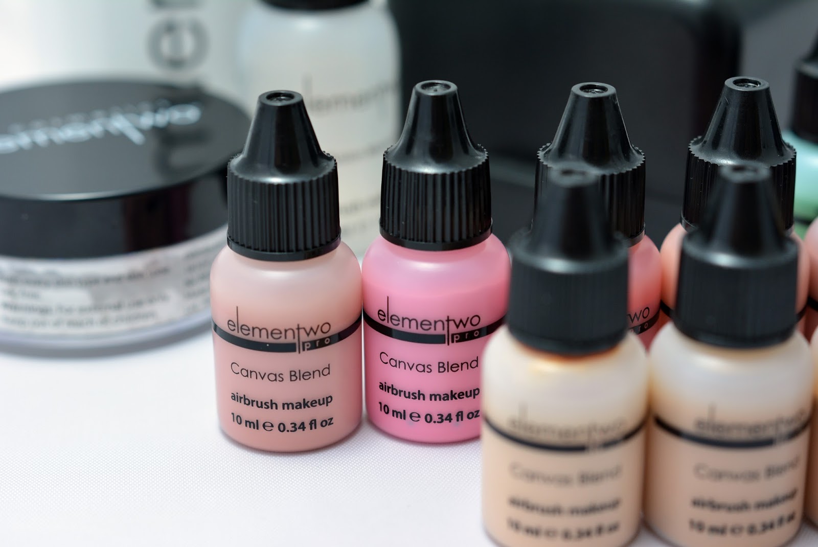 The Airbrush Makeup Guru Elementwo Airbrush Makeup Kit Review and Video Tutorial